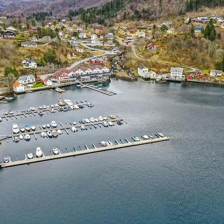 Tysnes Sjo Og Fritid Aparthotel Uggdal Ngoại thất bức ảnh