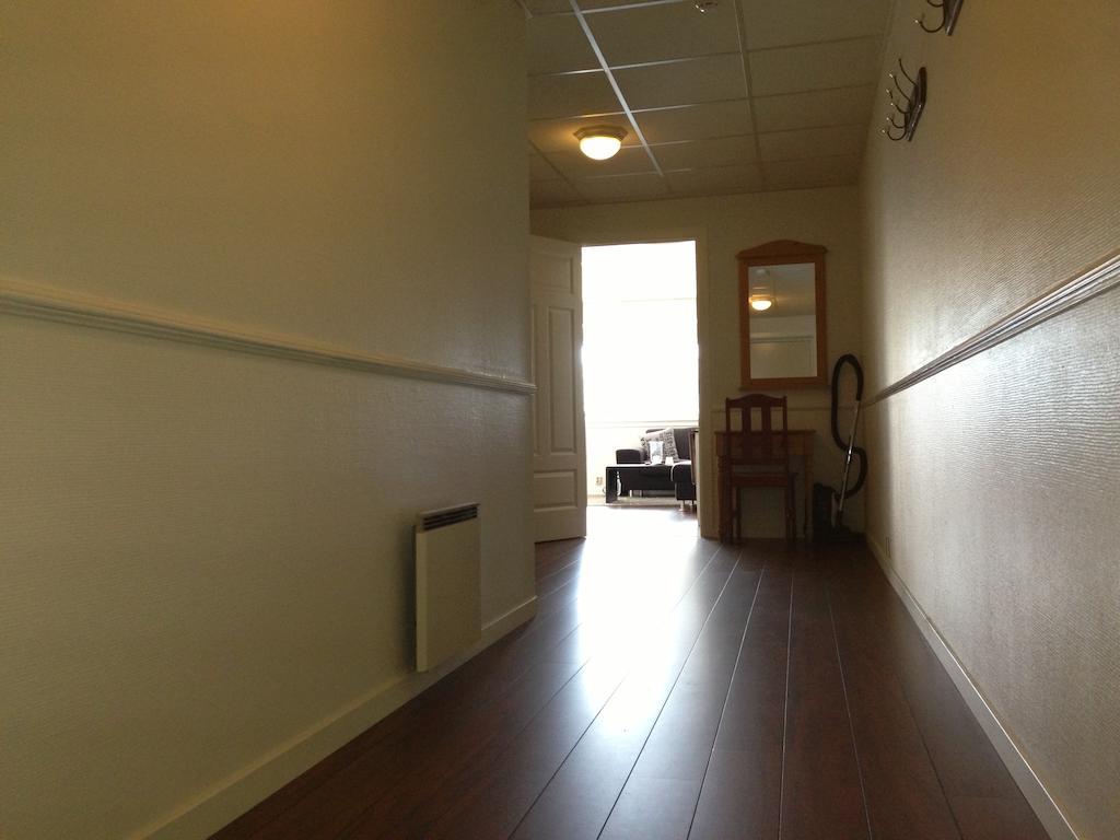 Tysnes Sjo Og Fritid Aparthotel Uggdal Ngoại thất bức ảnh
